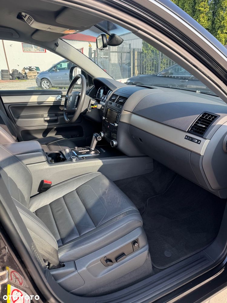 Volkswagen Touareg - 6