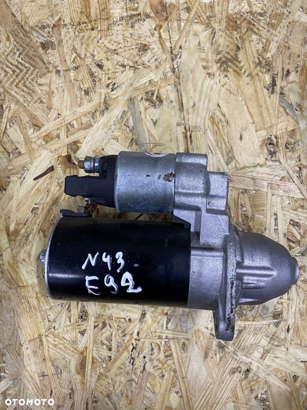 Rozrusznik bmw n43b20a 2.0 e90 e91 e92 e93 e87 e81