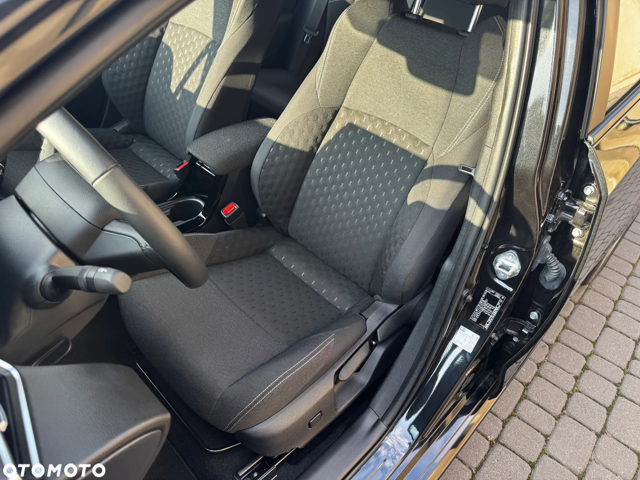Toyota Corolla 1.8 Hybrid Executive - 20