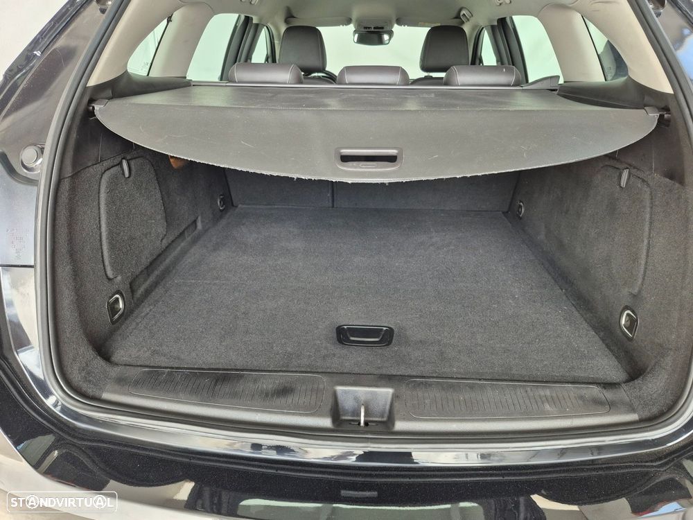 Opel Astra Sports Tourer - 24