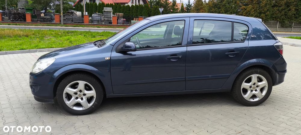 Opel Astra III 1.6 Enjoy - 4