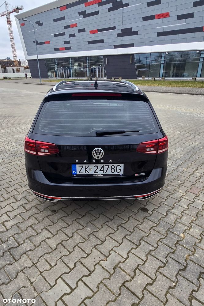 Volkswagen Passat 2.0 TSI 4Mot Elegance DSG - 5