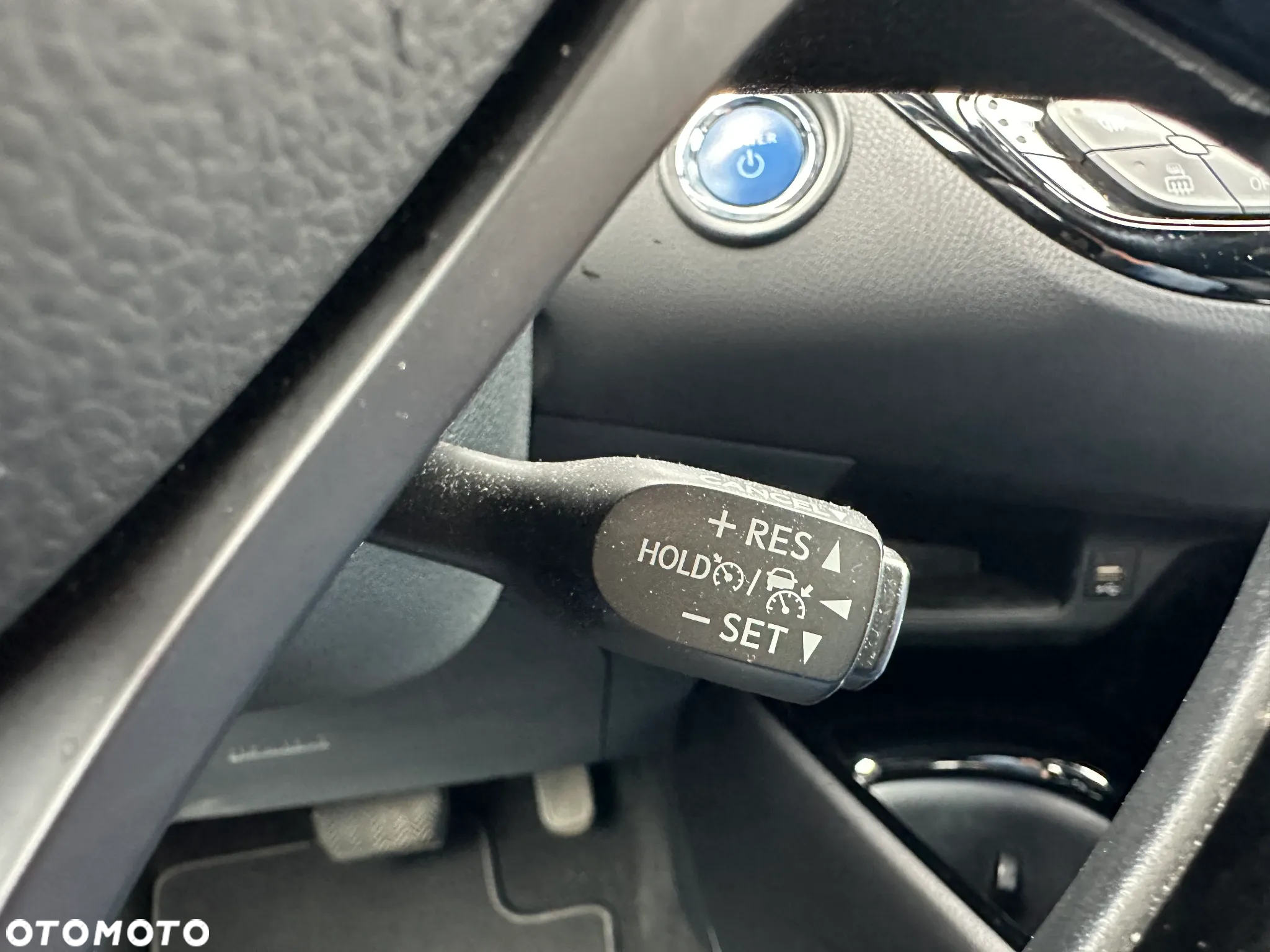Toyota C-HR 2.0 Hybrid Premiere Edition - 17