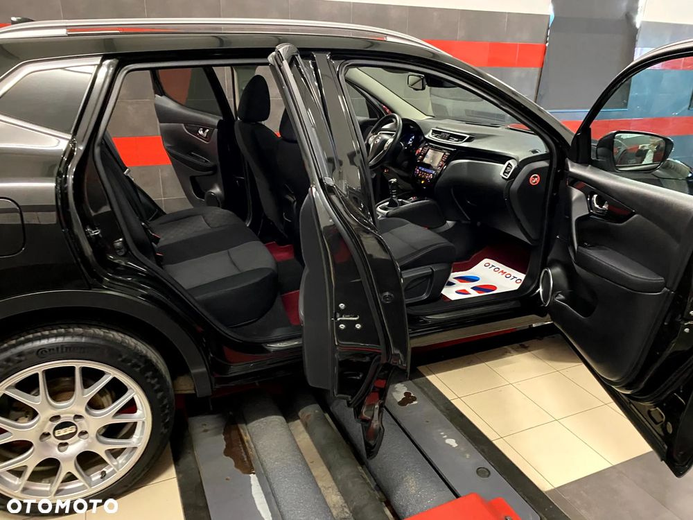 Nissan Qashqai 1.6 DIG-T Tekna - 22