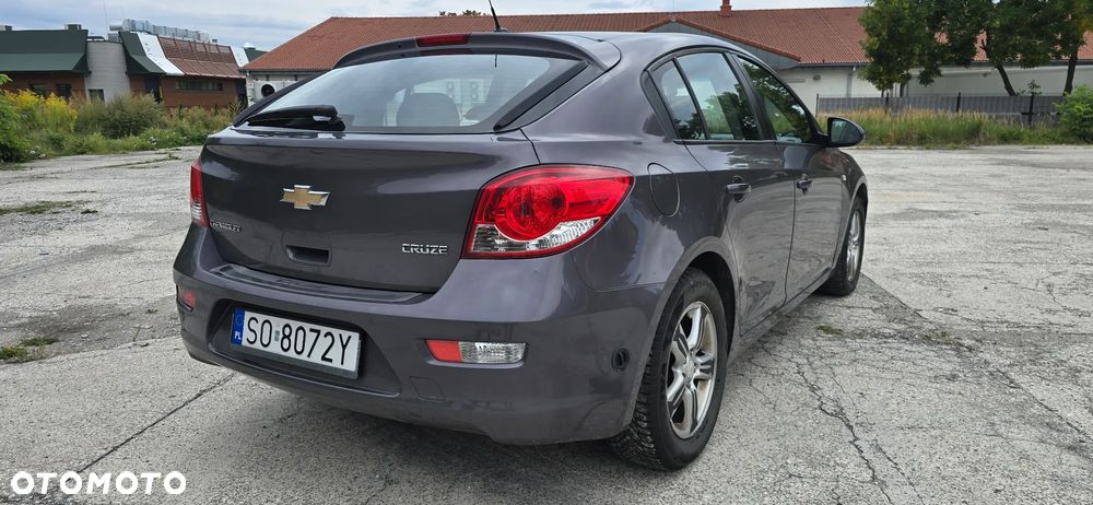Chevrolet Cruze 1.8 LTZ - 13
