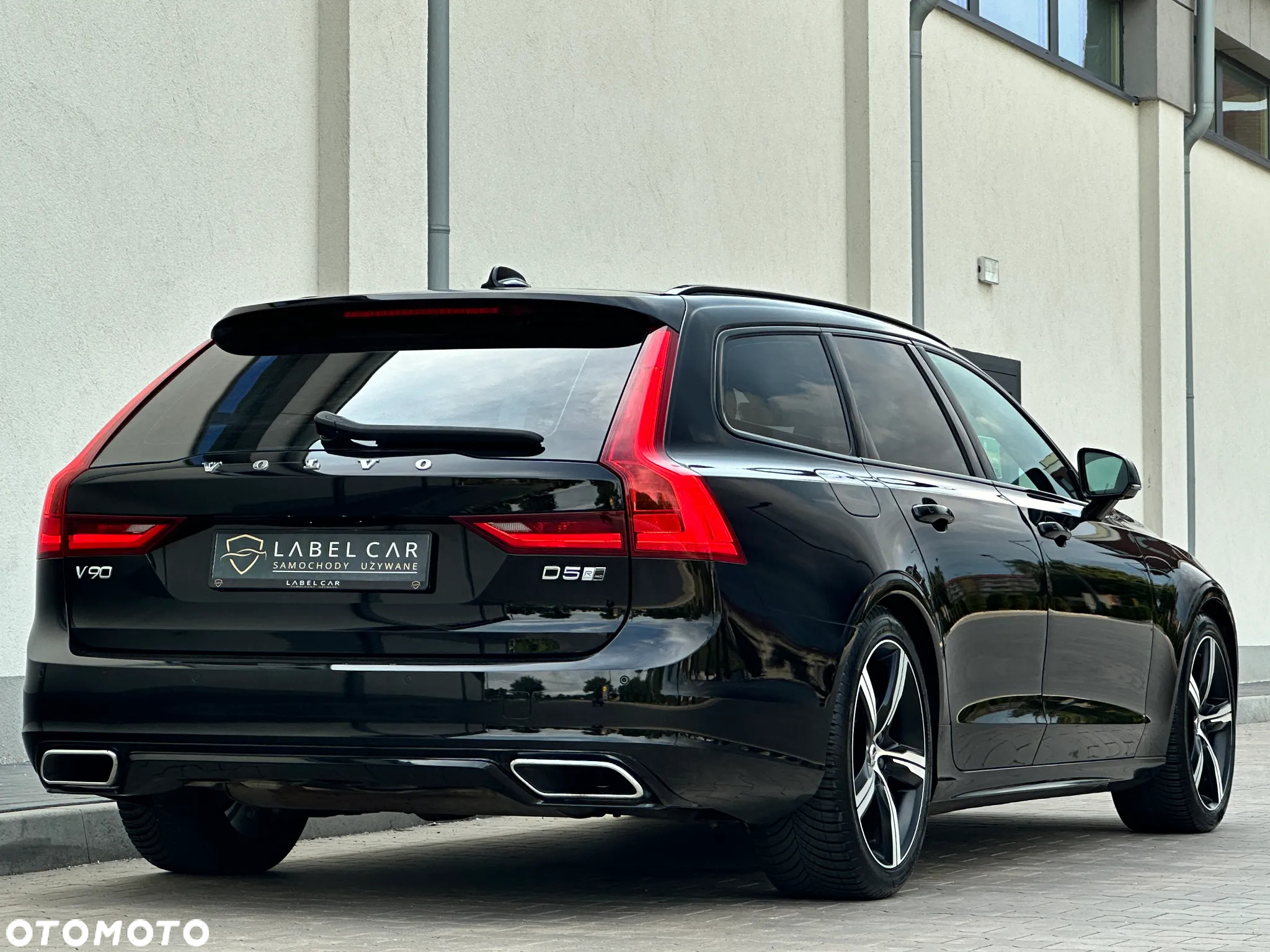Volvo V90 D5 AWD Geartronic R Design - 38