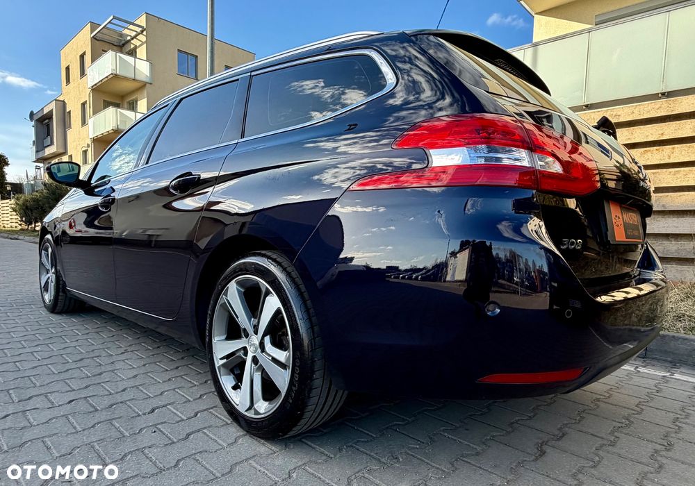 Peugeot 308 - 4