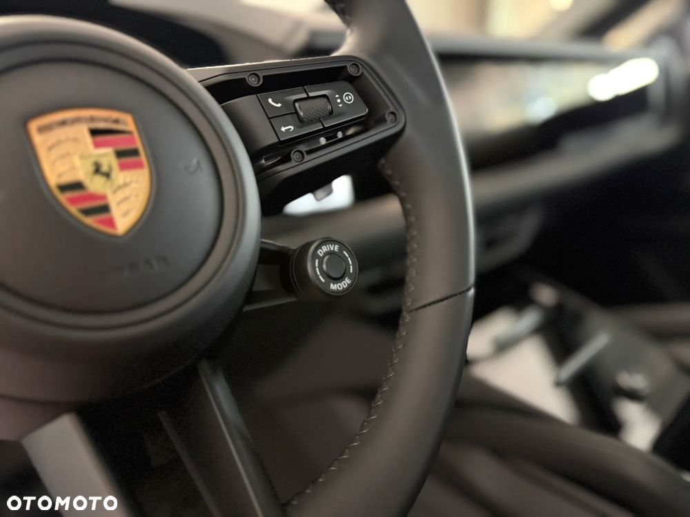 Porsche Cayenne Black Edition - 26