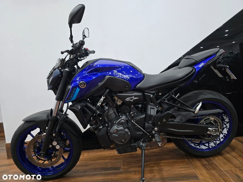 Yamaha MT - 18