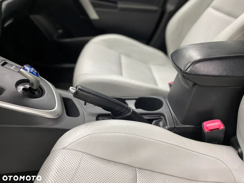 Toyota Auris - 27