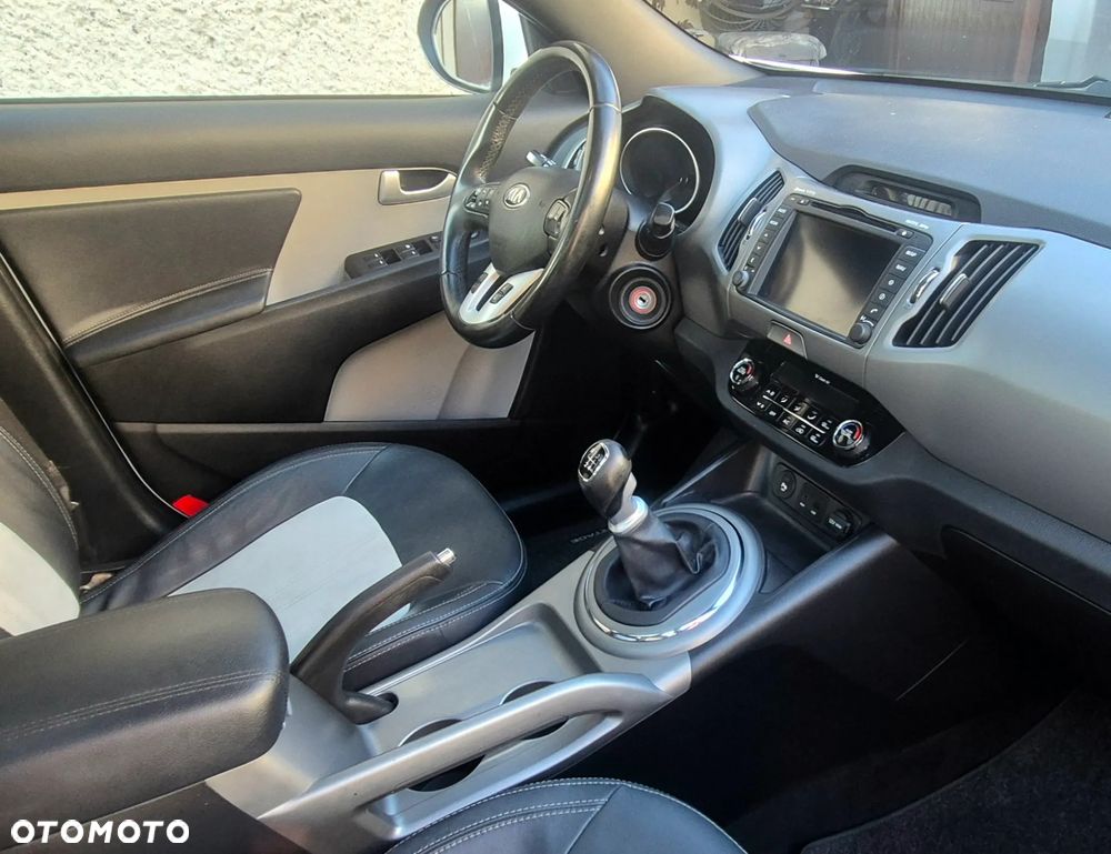 Kia Sportage 1.6 GDI Business Line L 2WD - 13