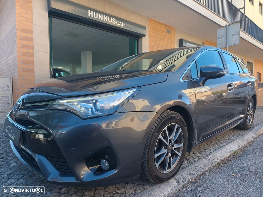 Toyota Avensis Touring Sports 1.6 D-4D Exclusive - 9