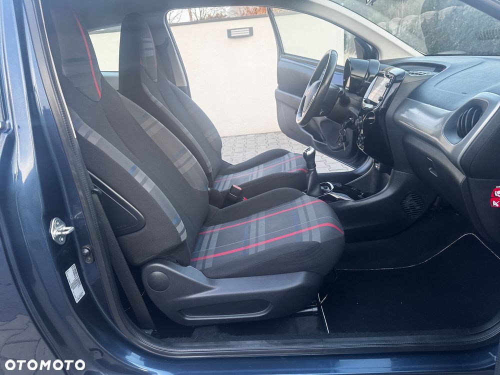 Peugeot 108 - 9