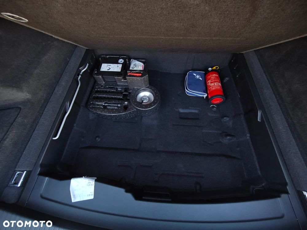 Volkswagen Touareg 3.0 V6 TDI SCR 4Mot Elegance - 34