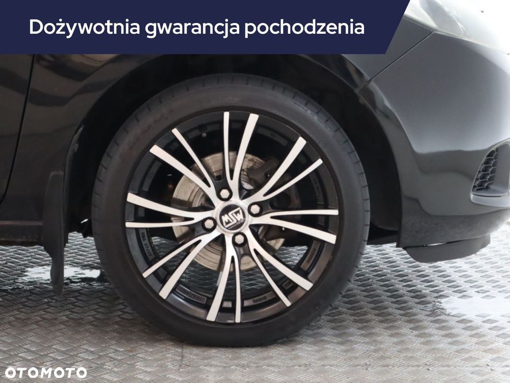 Mazda 2 - 17