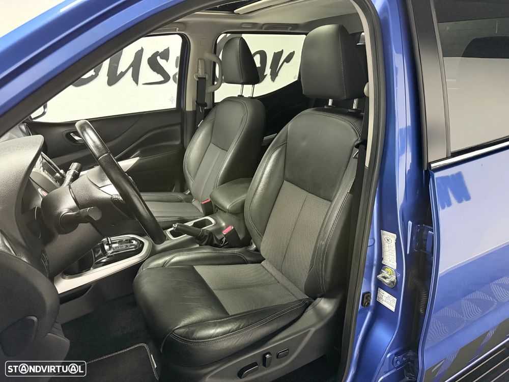 Nissan Navara 2.3 dCi CD 4WD N-Guard Auto - 10