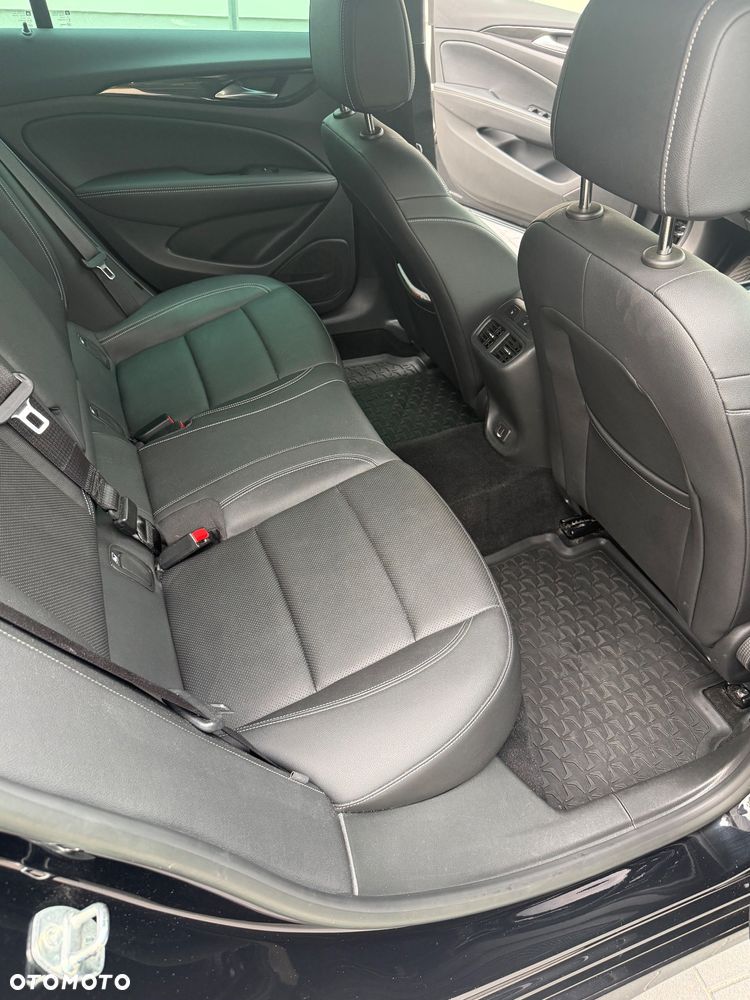 Opel Insignia 2.0 CDTI Ultimate S&S - 18
