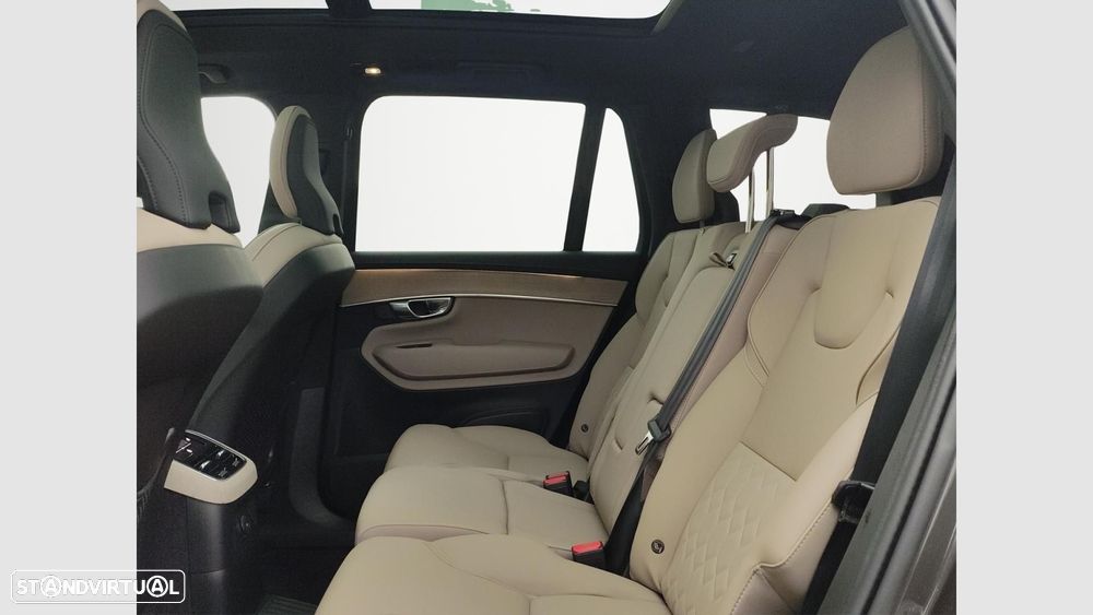 Volvo XC 90 2.0 T8 PHEV Plus Dark AWD - 12