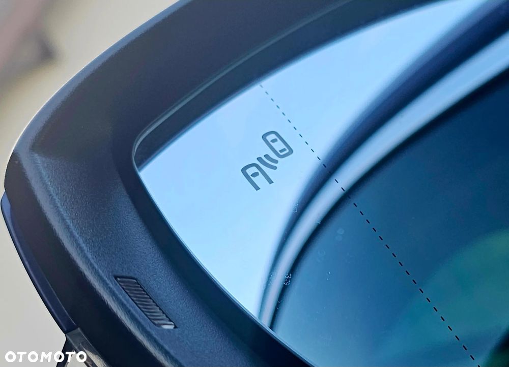 Volkswagen T-Roc ver-1-5-tsi-special-edition-dsg - 40