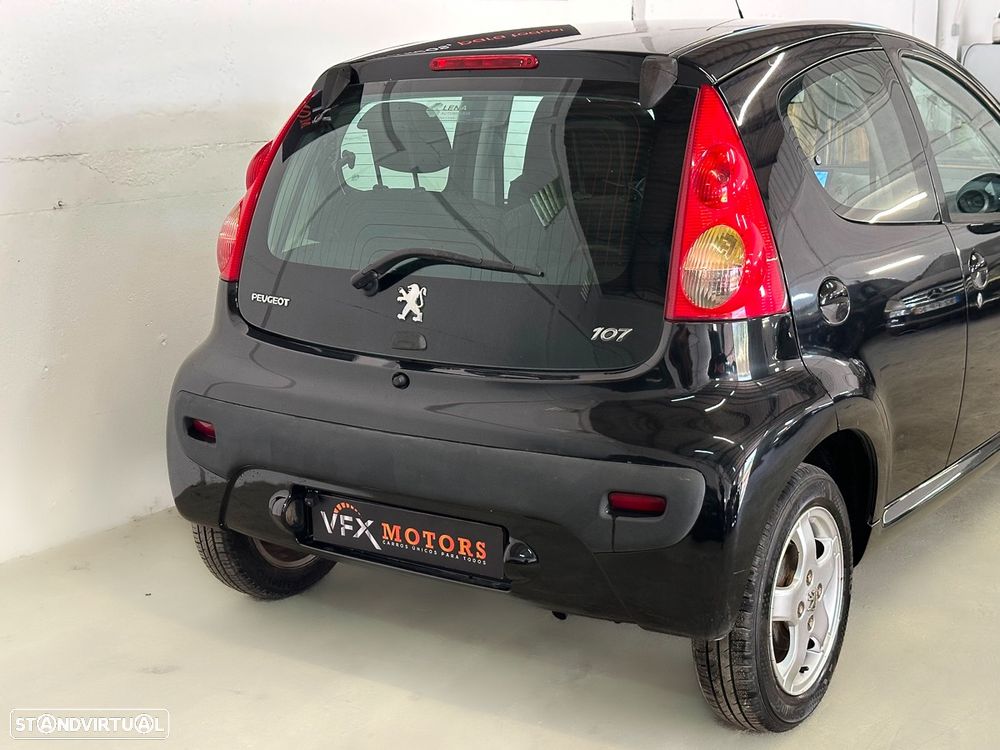 Peugeot 107 1.0 Urban - 19
