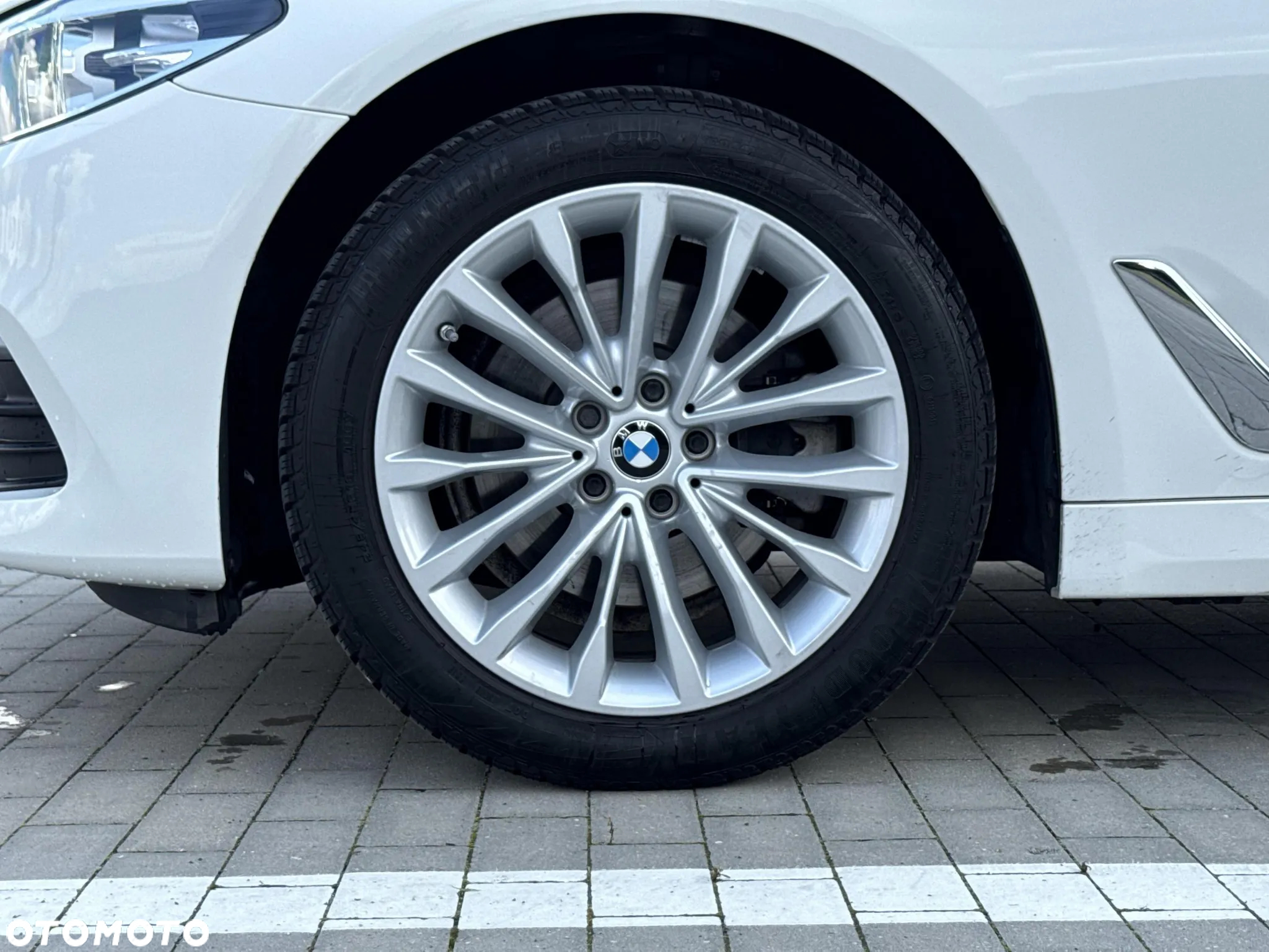 BMW Seria 5 518d Advantage - 9