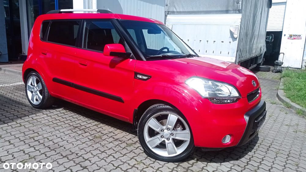 Kia Soul 1.6 L - 6