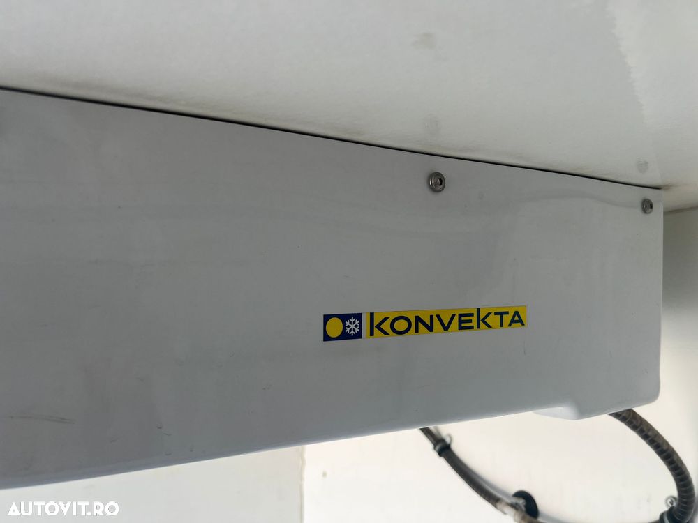 Renault Master 2.3 - 6