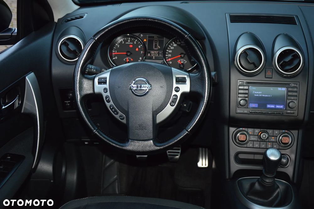 Nissan Qashqai+2 2.0 tekna - 17