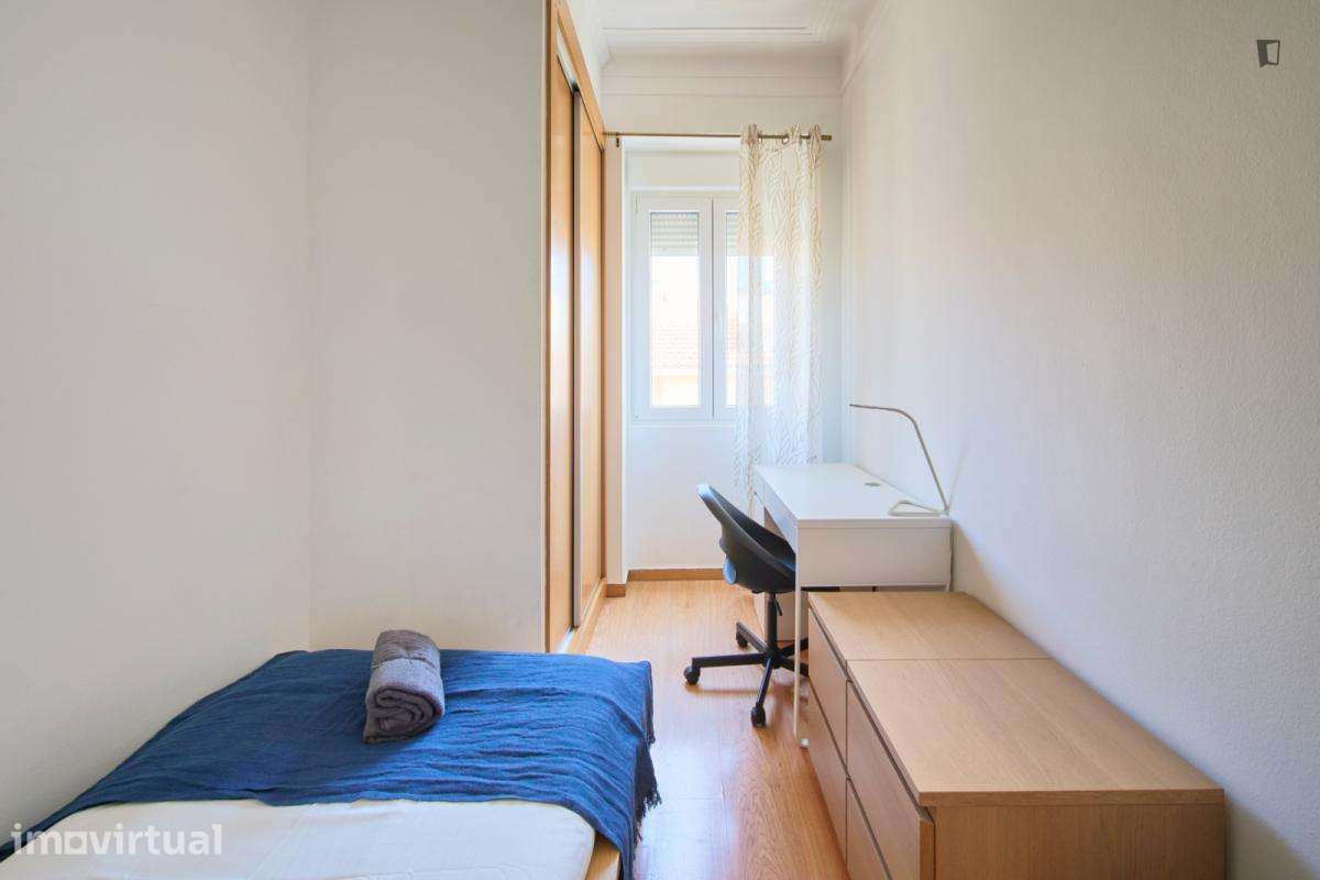 Quarto - localizado em Alameda Lisbon - Grande imagem: 5/46