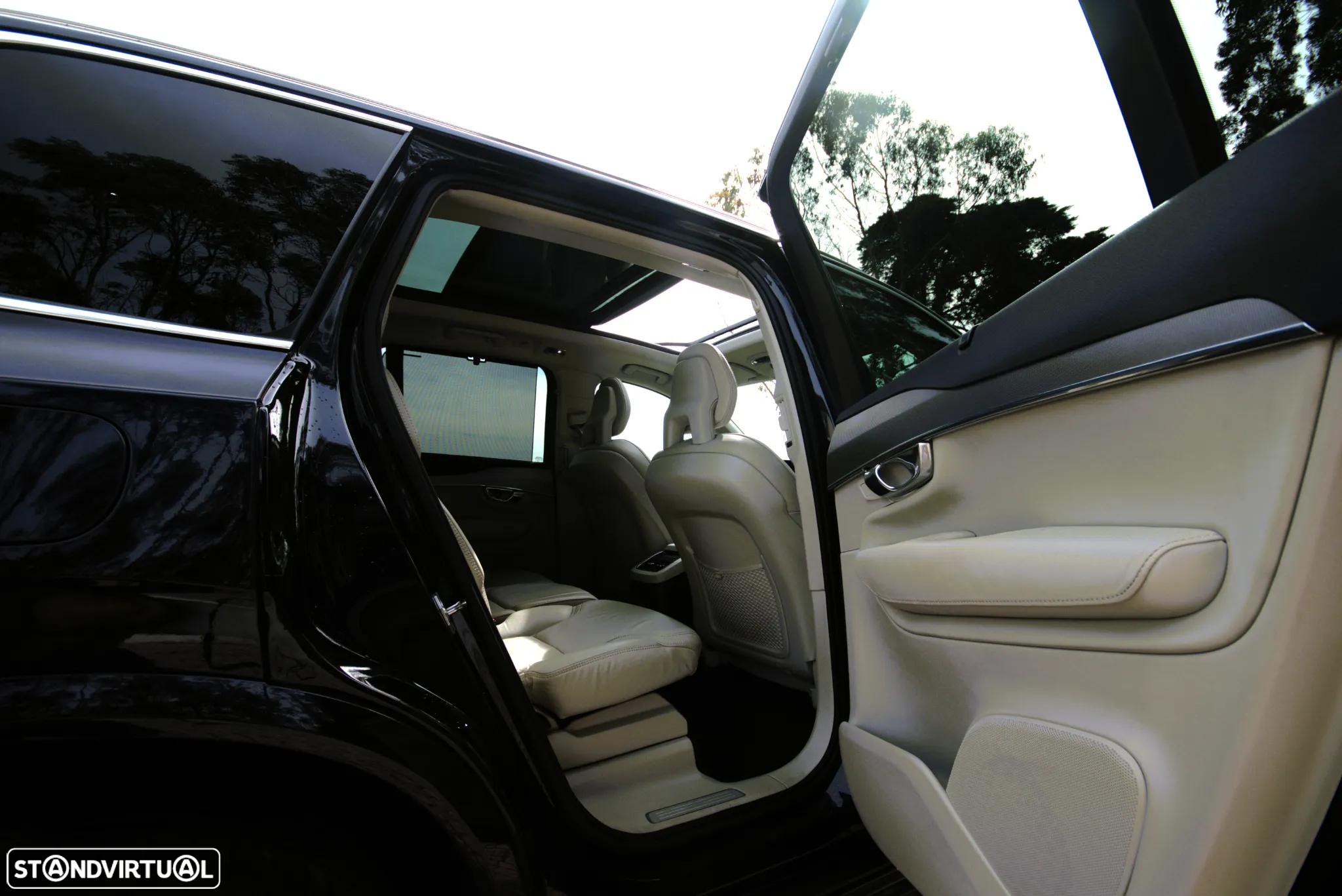 Volvo XC 90 2.0 T8 PHEV Inscription AWD - 11