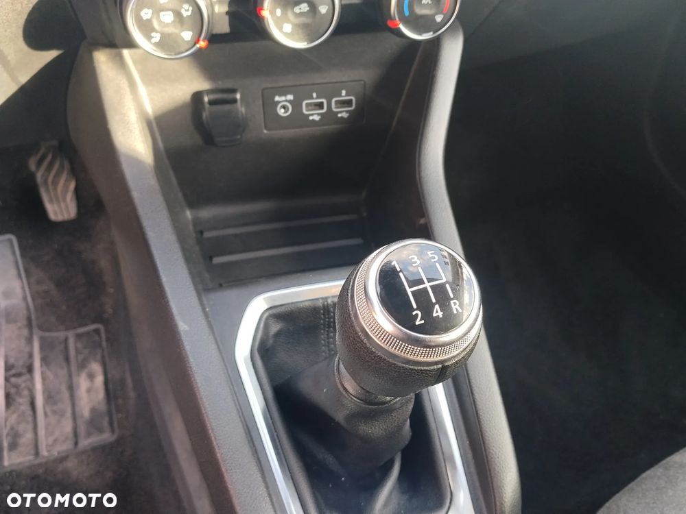 Renault Clio TCe 90 BUSINESS EDITION - 16