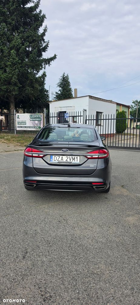 Ford Fusion 2.0 EcoBoost Titanium - 8