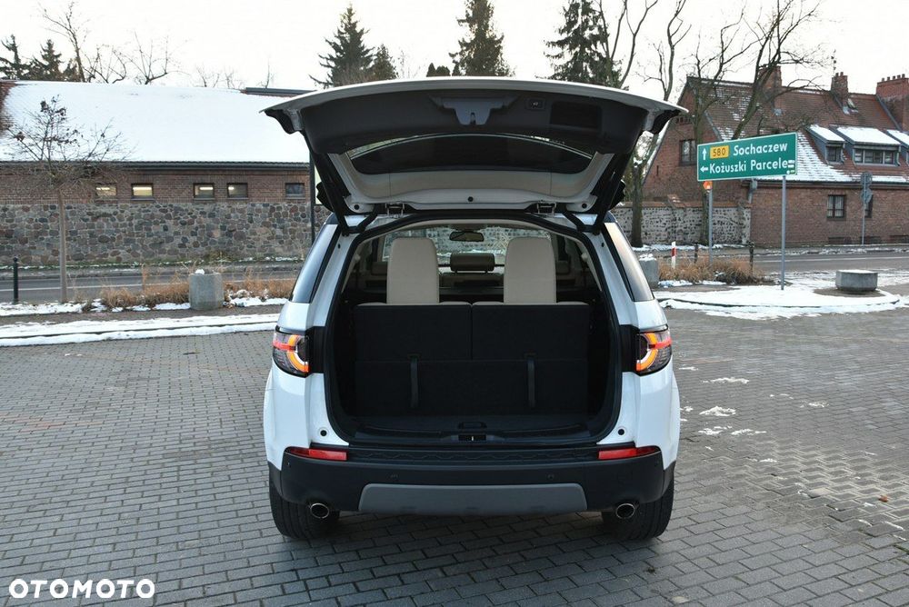 Land Rover Discovery Sport - 38