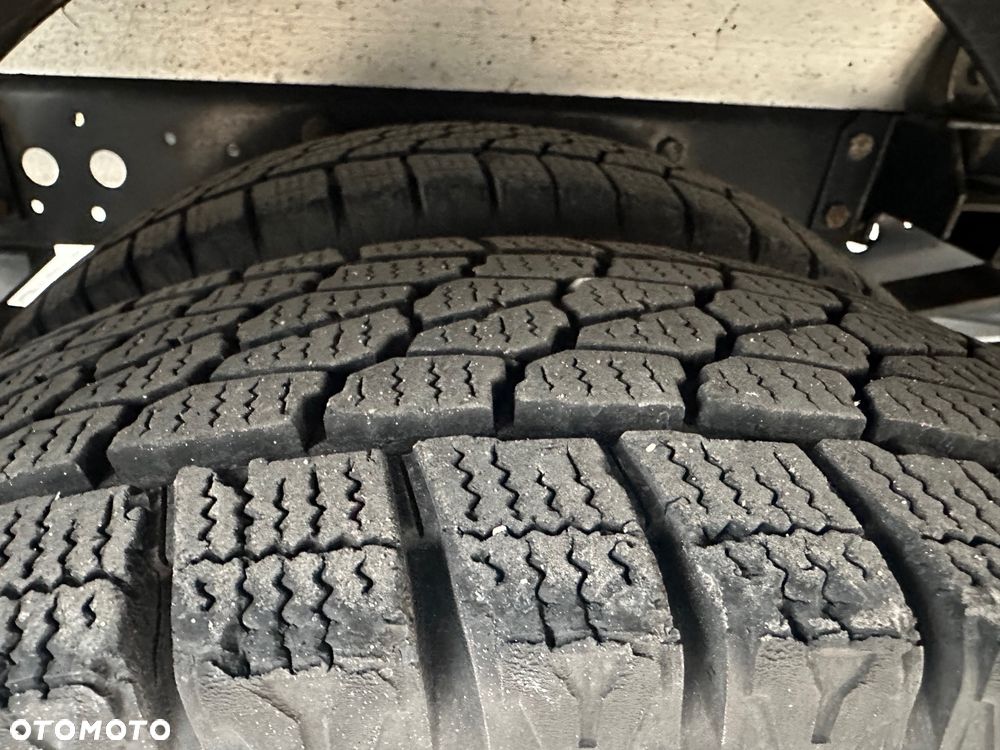 Iveco Daily 50-150 2019 Rok Kontener 8 palet - 14