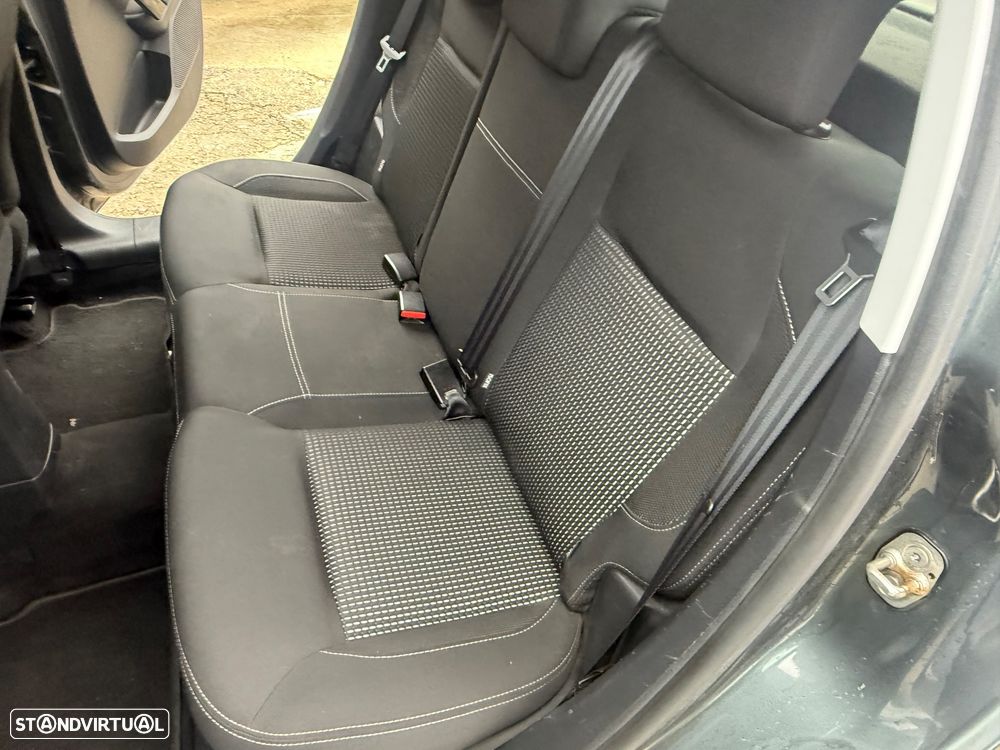 Peugeot 208 1.6 BlueHDi Allure - 10