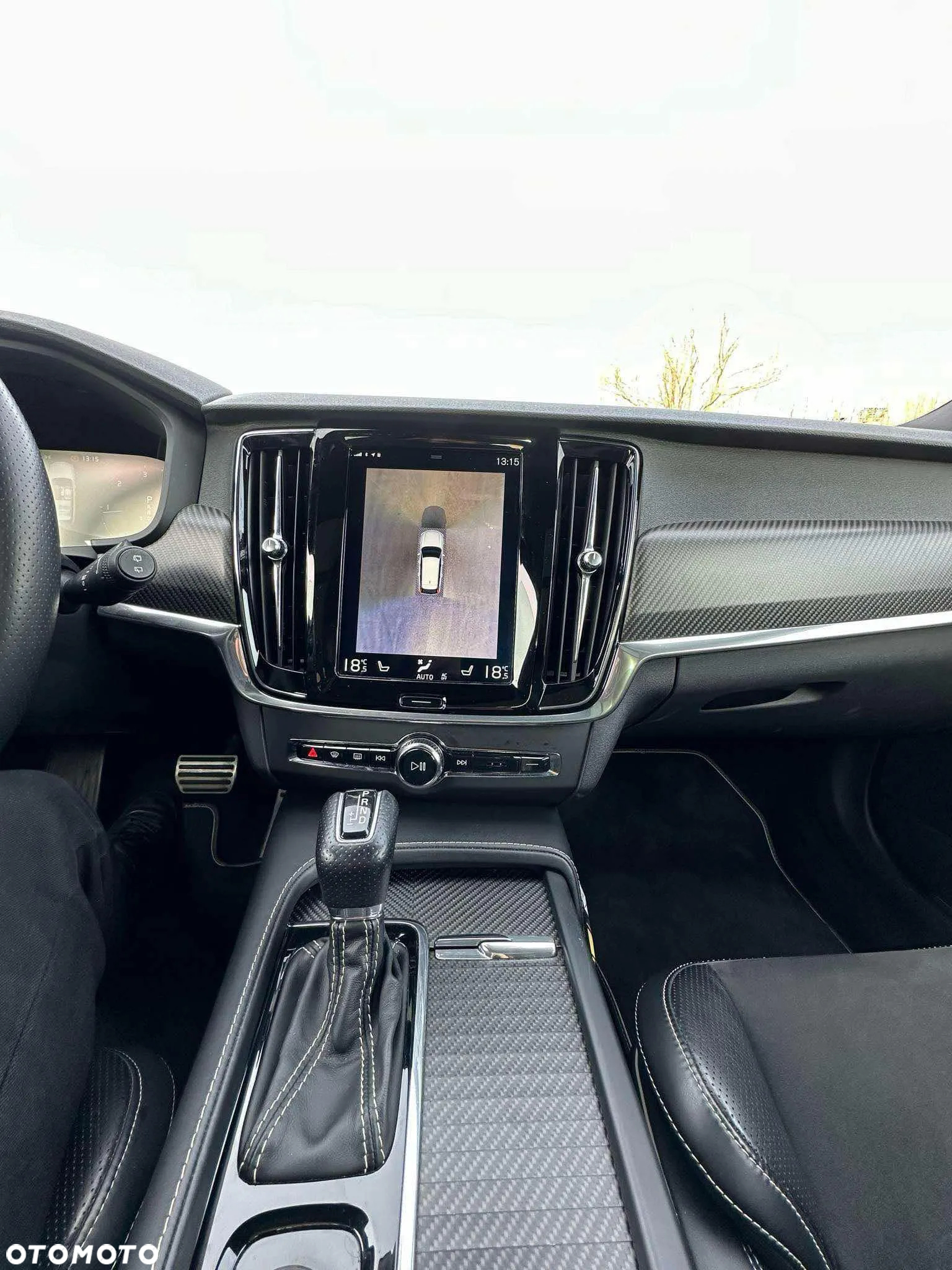 Volvo V90 D4 R-Design - 11