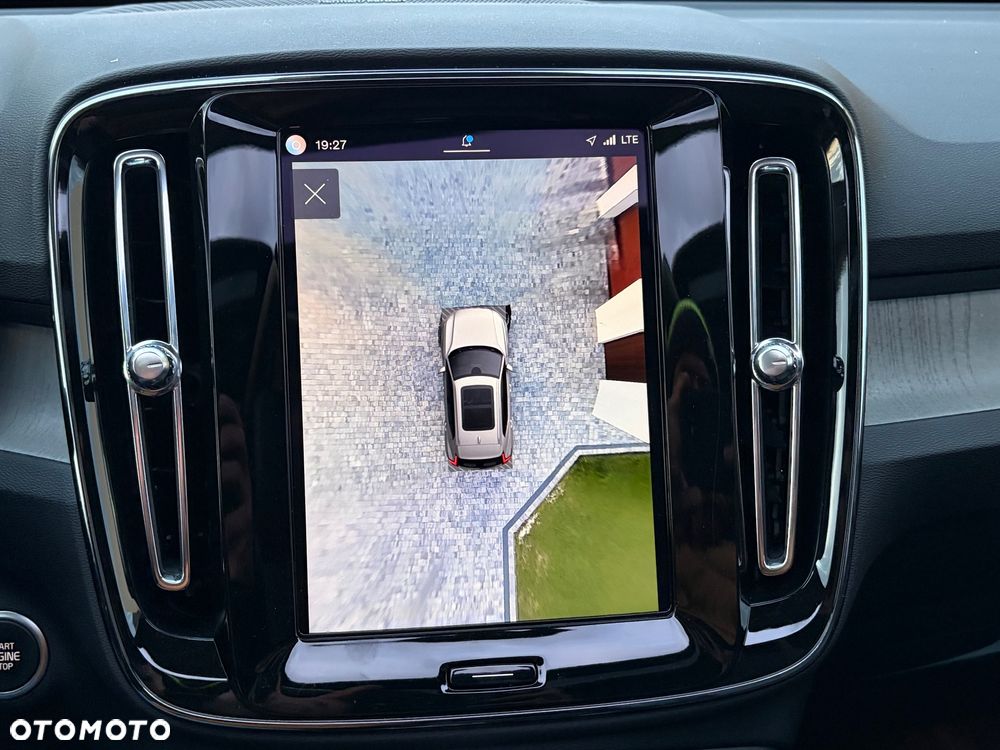 Volvo XC 40 B3 B DKG Plus Dark - 7