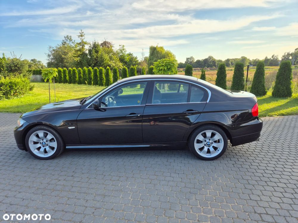 BMW Seria 3 325i Edition Sport - 14