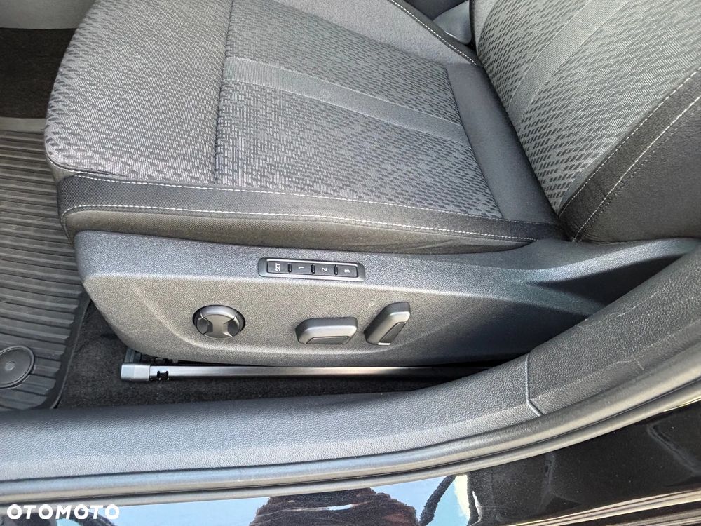 Skoda Octavia 2.0 TDI 4x4 Style DSG - 26