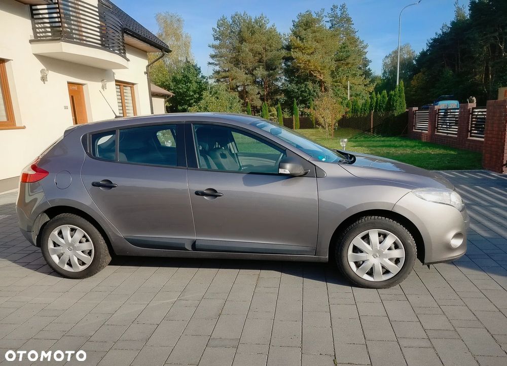 Renault Megane - 9