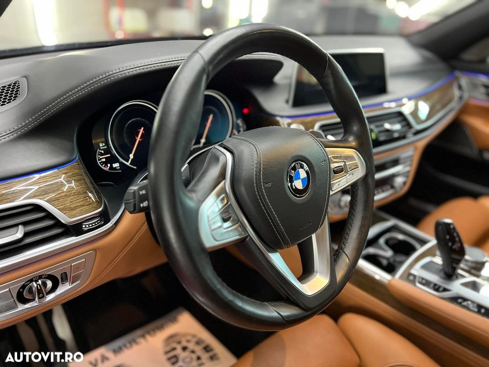 BMW Seria 7 750d xDrive - 6