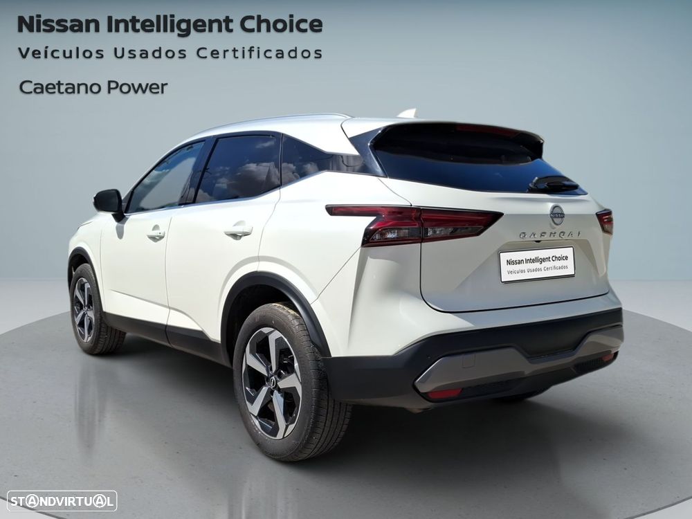 Nissan Qashqai 1.3 DIG-T N-Connecta LED+SKY Xtronic - 6