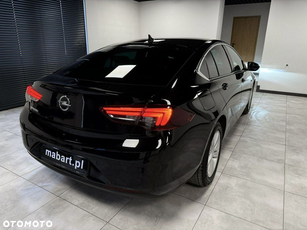 Opel Insignia - 4