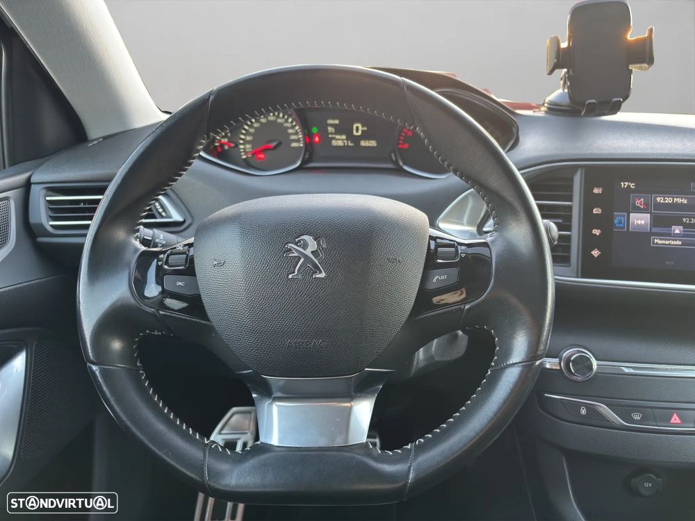 Peugeot 308 1.6 BlueHDi Style J17 - 10