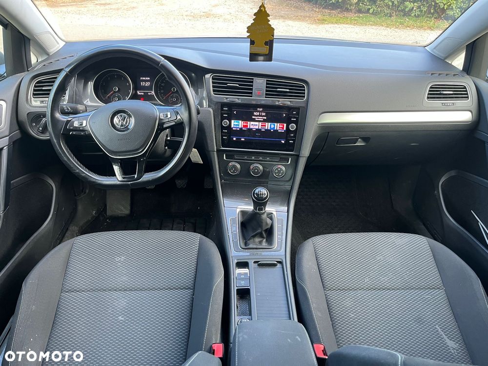 Volkswagen Golf 1.5 TSI BlueMotion ACT Comfortline - 16