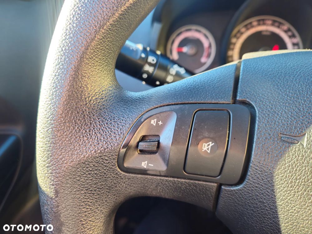 Kia Ceed 1.4 CVVT Spirit - 14