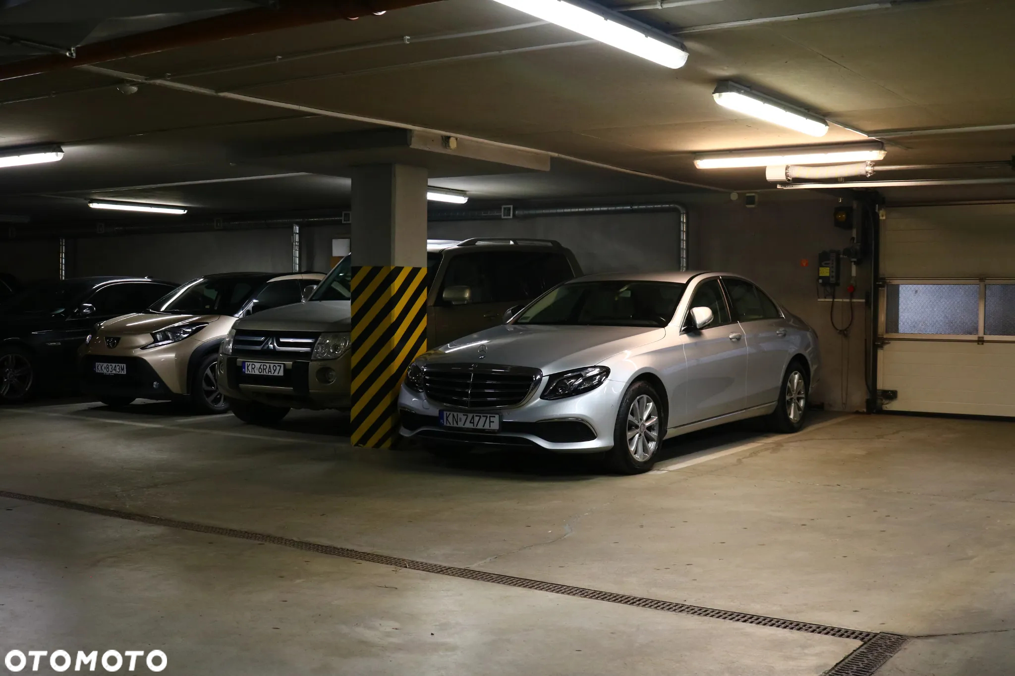 Mercedes-Benz Klasa E - 15