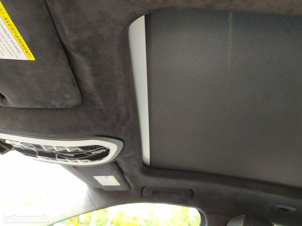 Porsche Macan Turbo PDK - 12