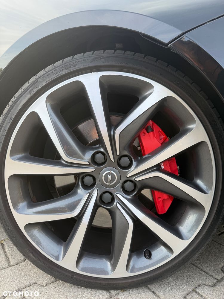 Opel Insignia 2.0 CDTI 4x4 GSi S&S - 5