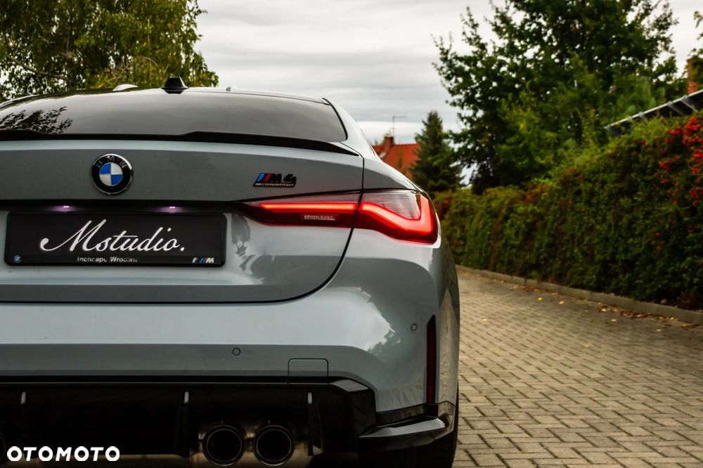BMW M4 Competition M xDrive sport - 14
